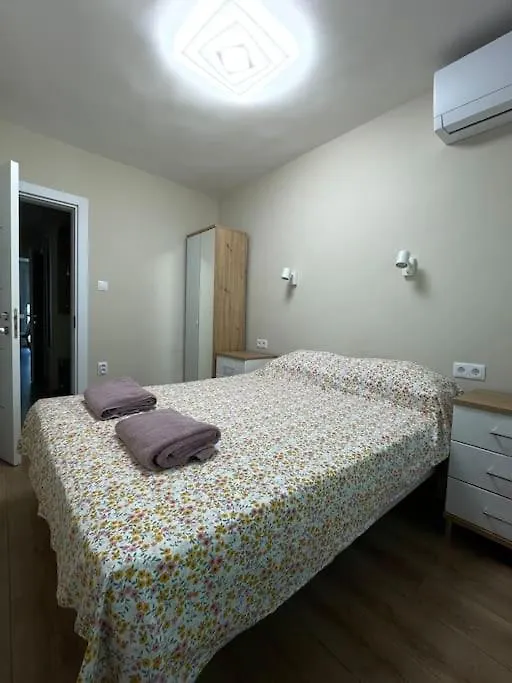 Comfy Home 2 - Burgas Centre Apartament